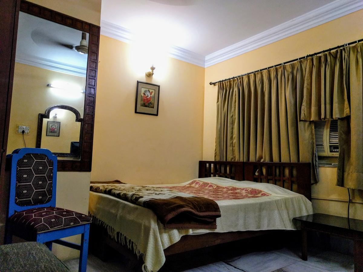 Ashray Guesthouse Calcutta Extérieur photo