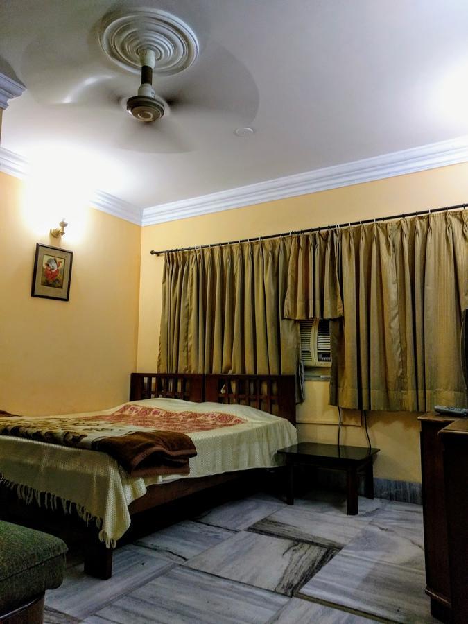 Ashray Guesthouse Calcutta Extérieur photo
